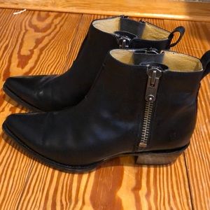 Frye Sacha Moto Shortie Boots, Black, size 8.5